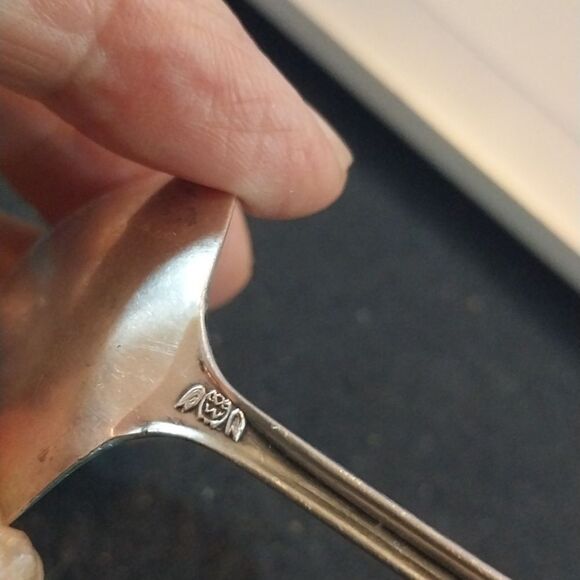 Vintage Sterling Cream Ladle and Taxco Sterling Bangle Bracelet. - Picture 8 of 9